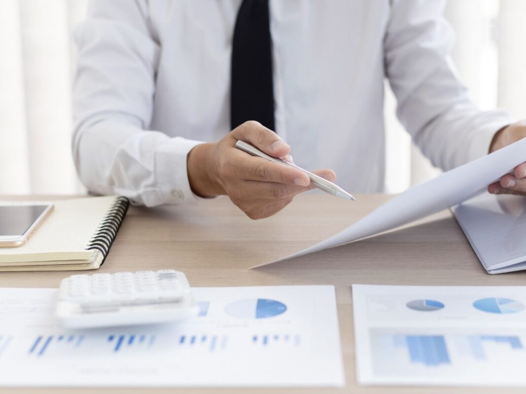 Apartman görevlilerinin izin hakları ile ilgili uygulamalar, apartman yönetimi ve apartman görevlisi arasındaki anlaşmaya göre de değişiklik gösterebilir.