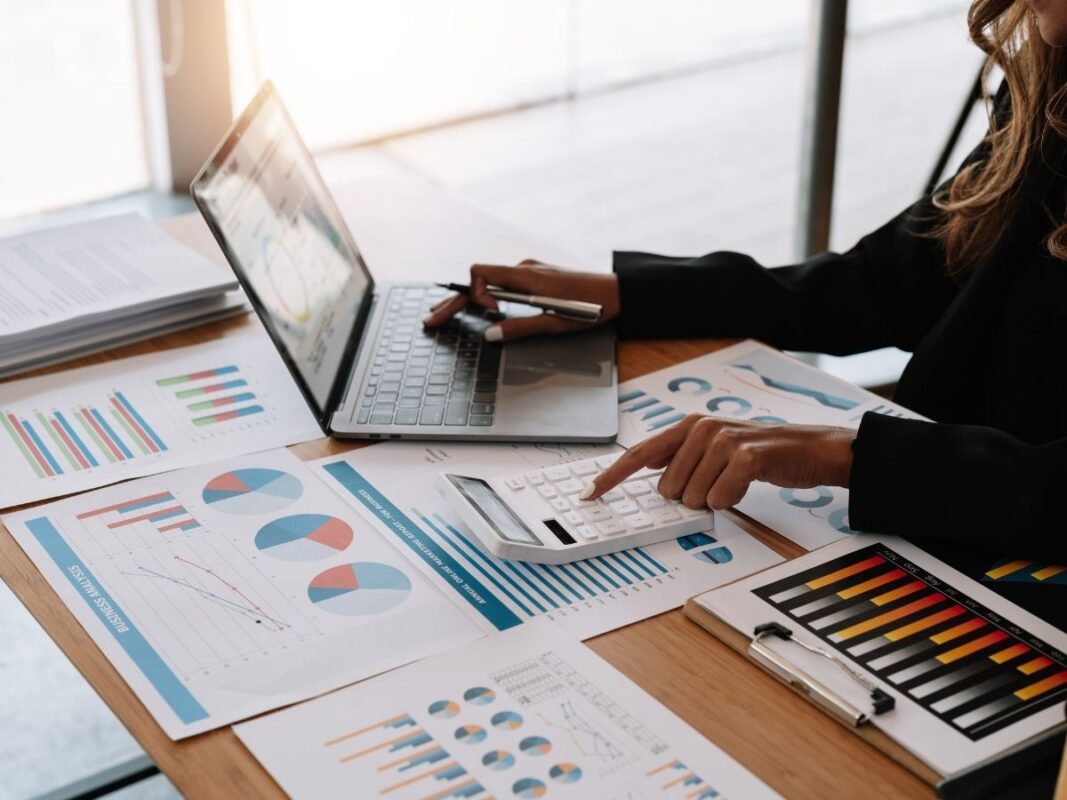 Emlak vergisi, Türkiye'de gayrimenkullere sahip olan kişilerin ödemesi gereken bir vergi türüdür. Ancak, bazı durumlarda emlak vergisi muafiyeti alma imkanı da mevcuttur. Bu Blog da, Emlak Vergisinde Muafiyet Koşulları Nelerdir?